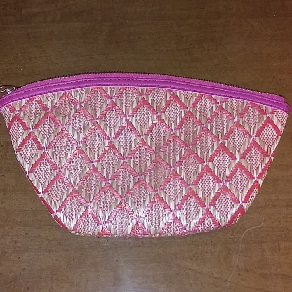 Makeup bag